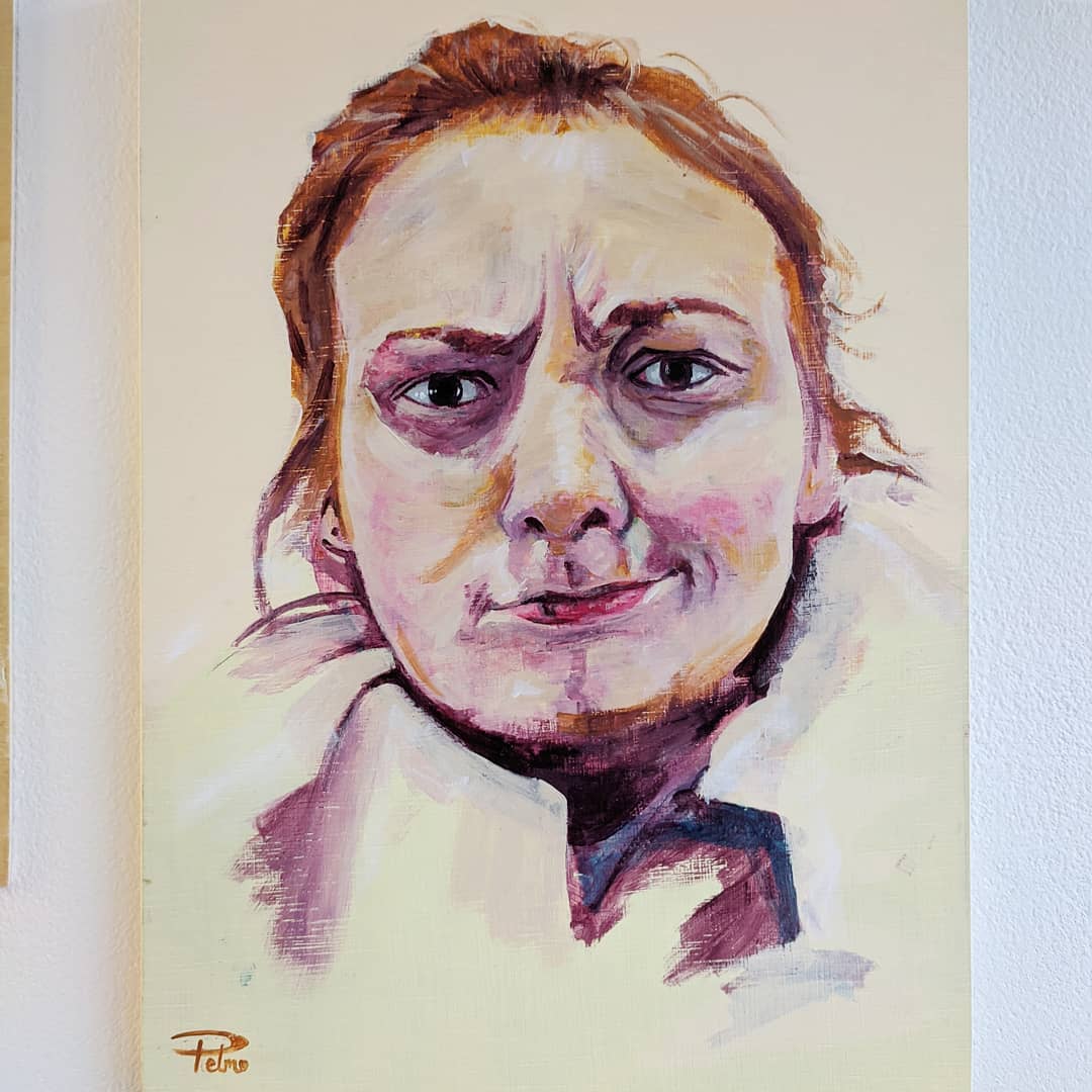 Painting of woman with a slightly frowning expression